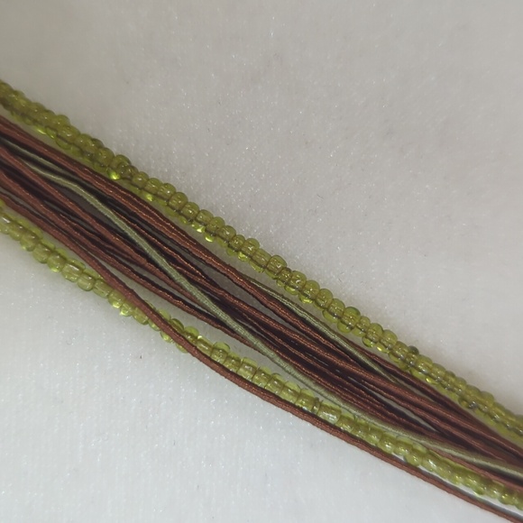 NWT Marie by Giftcraft Floral Stranded Necklace with Oval Pendant Butterfly - Picture 16 of 16